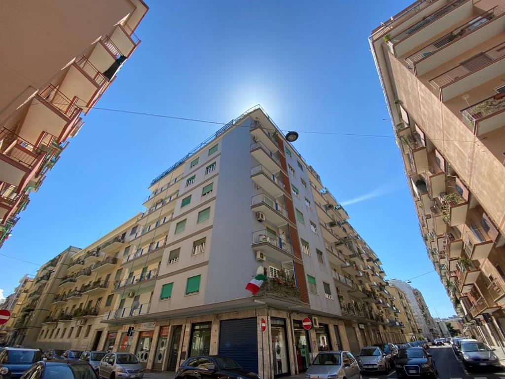  bari vendita quart: carrassi prestige immobiliare srls