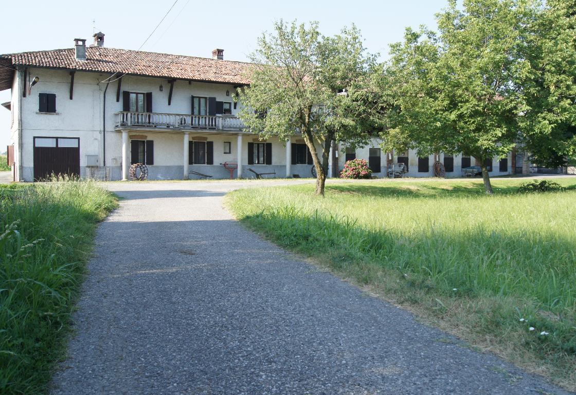  agnadello vendita quart:  dinamica lesmo