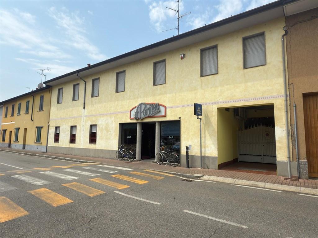 Foto - Attivit Commerciale In Vendita Arluno (mi)