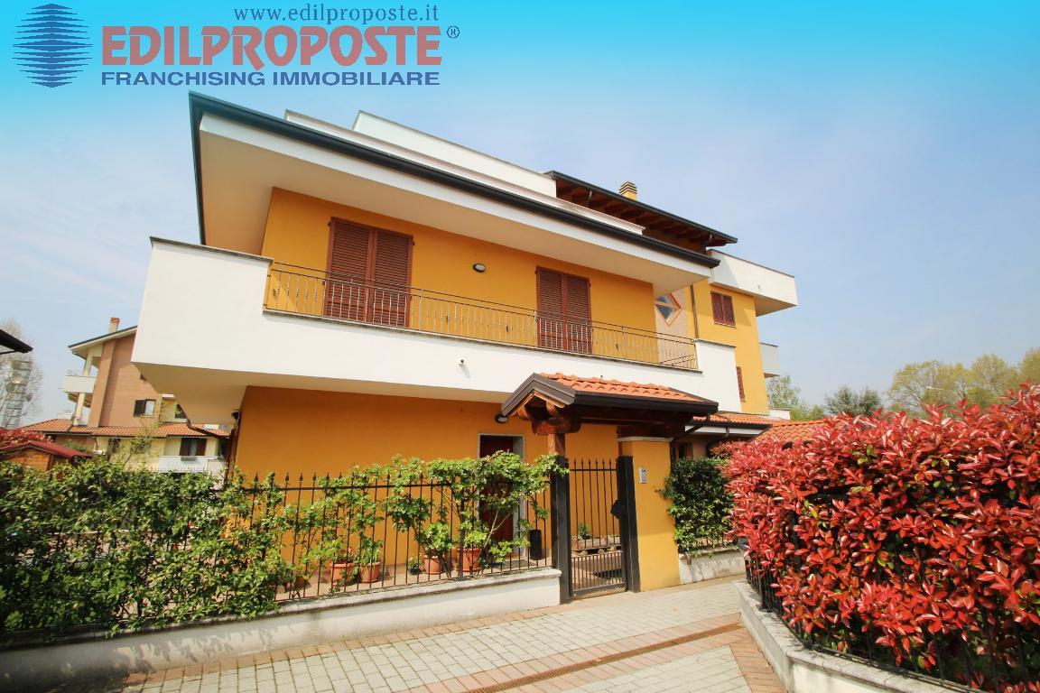  cogliate vendita quart:  edilproposte-lazzate