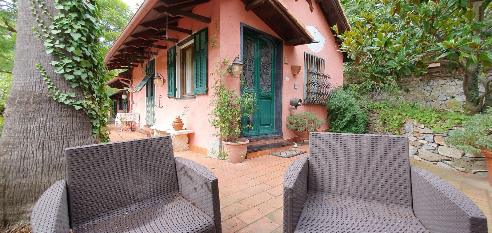 Villa LAIGUEGLIA vendita   Via Summit Ligurimmobili