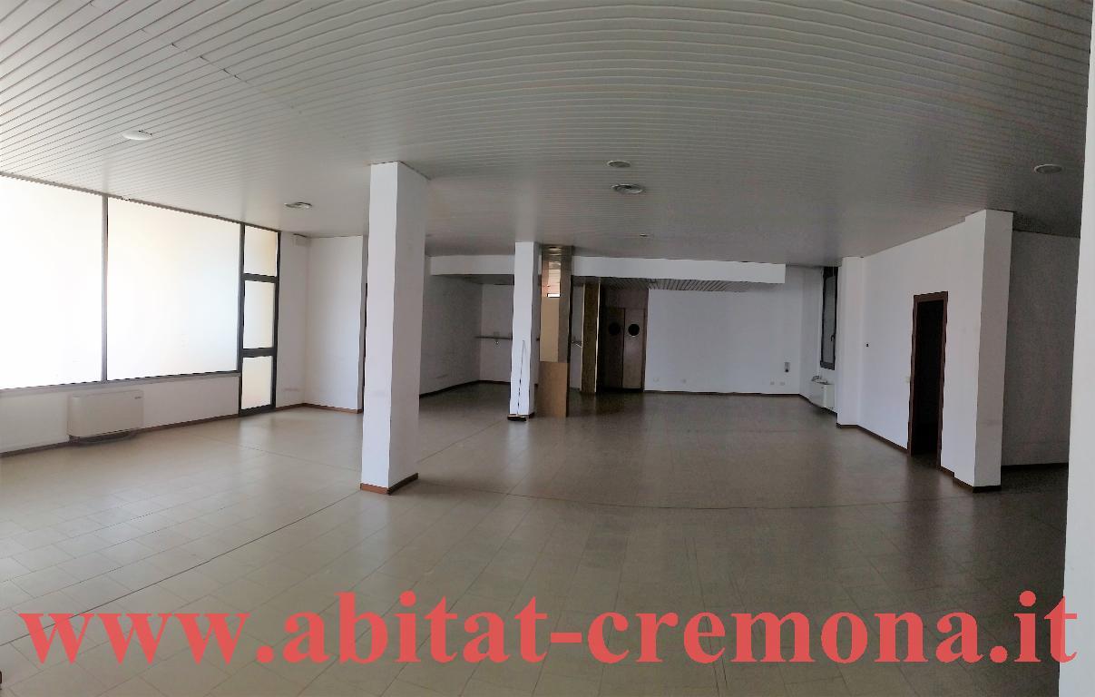 Negozio - Loc.Com. CREMONA vendita   via pampurino ABITAT SNC DI MAZZINI LUCA E C.
