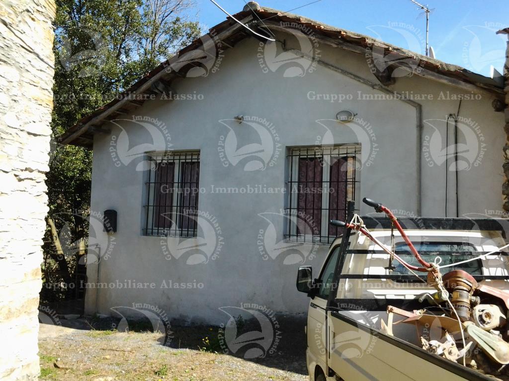  ortovero vendita quart:  agenzia 4 mura