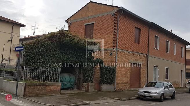  mordano vendita quart:  compro casa srl