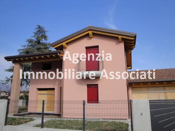  bassano del grappa vendita quart:  immobiliare associati di andolfato emanuela mirca