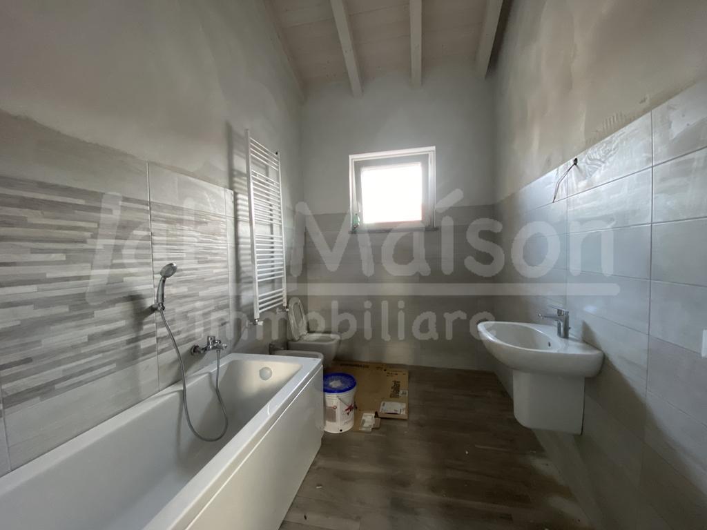 Villa Affiancata - Schiera ISPRA vendita    LaboMaison Immobiliare di Laura Bogni