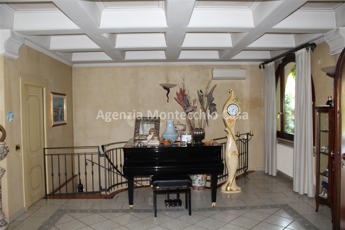Villa VALLEFOGLIA vendita    Agenzia Montecchio Casa