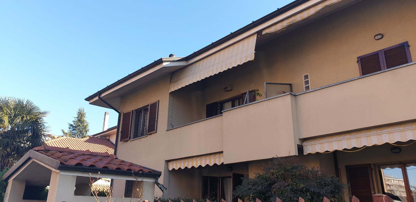 Appartamento MONZA vendita  LIBERTÀ Via Bertacchi Living House Srl