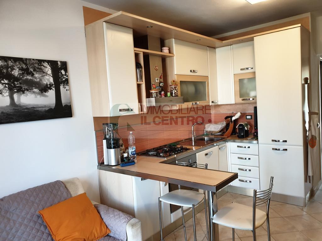  santo stefano di magra vendita quart:  il centro immobiliare snc di stefano santi