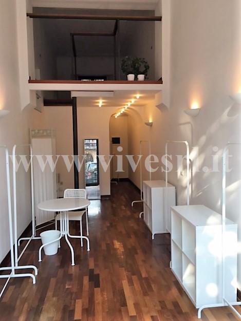 Negozio - Loc.Com. MILANO vendita    VIVE SRL