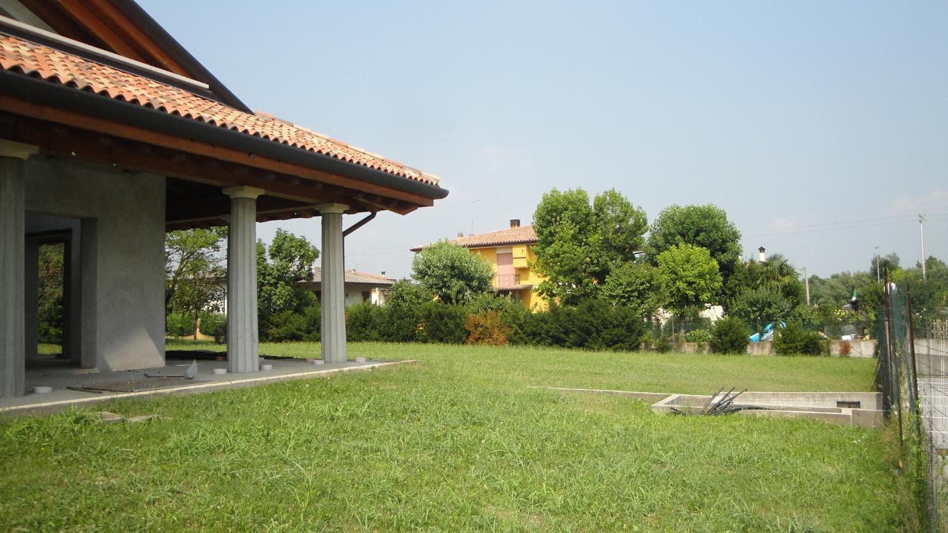 Villa SAN ZENONE DEGLI EZZELINI vendita    IMMOBILIARE ASSOCIATI DI ANDOLFATO EMANUELA MIRCA
