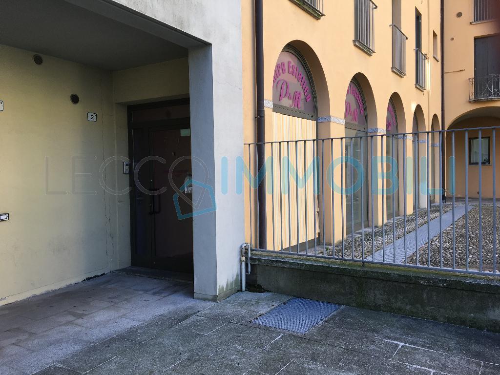 Negozio - Loc.Com. LECCO vendita   via F.lli Bandiera STUDIO LECCO TRE S.R.L.