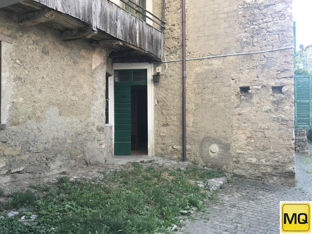 Villa Unifamiliare - Indipendente CARENNO vendita   Via Albi Agenzia Immobiliare Metroquadro