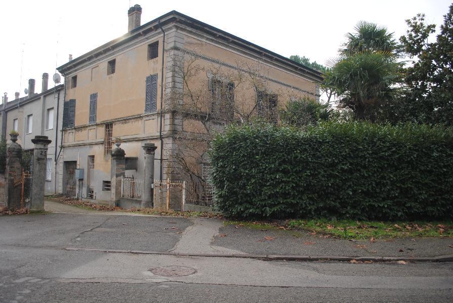 Villa Unifamiliare - Indipendente RUSSI vendita    S.CO.R. RAVENNA SRL