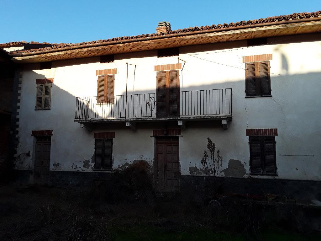  chiusano d