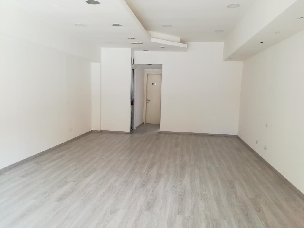 Negozio - Loc.Com. ROMA affitto  TORREVECCHIA Viale Indro Montanelli LA DOMUS SRL