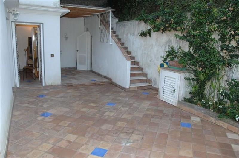 Appartamento in vendita a Capri con vista mare