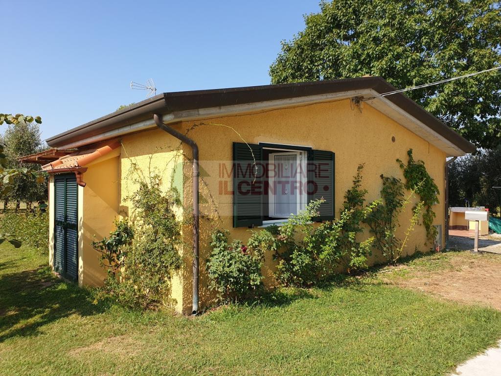  castelnuovo magra vendita quart:  il centro immobiliare snc di stefano santi