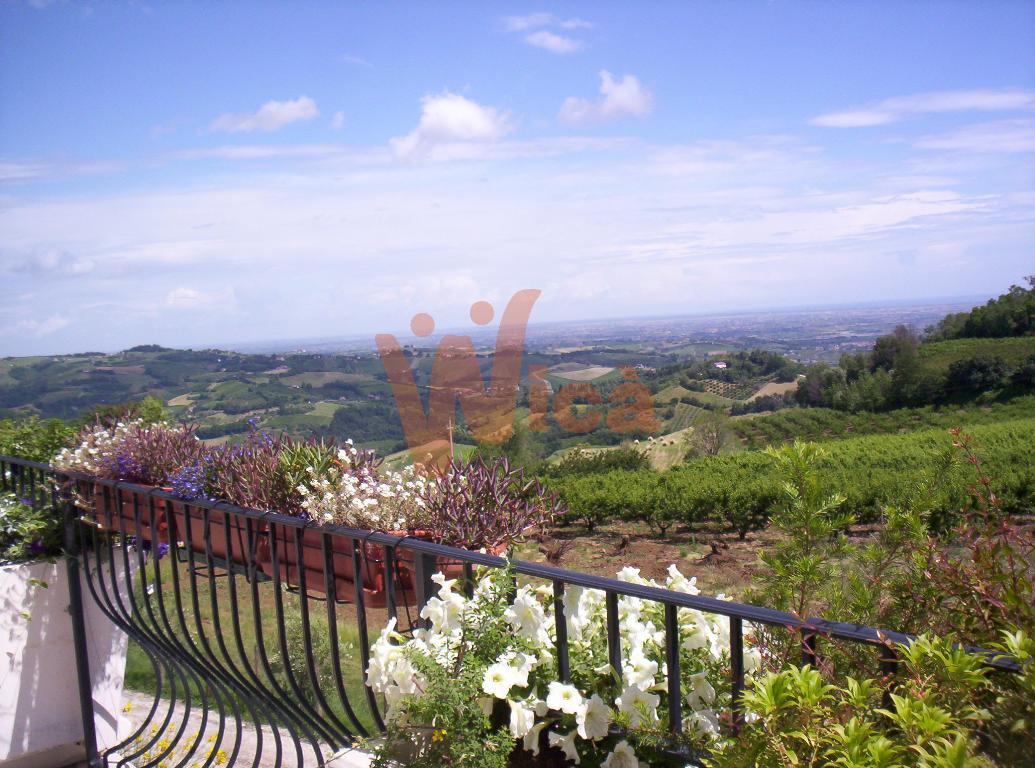 Villa Unifamiliare - Indipendente RONCOFREDDO vendita    Giampaolo Magnani srl