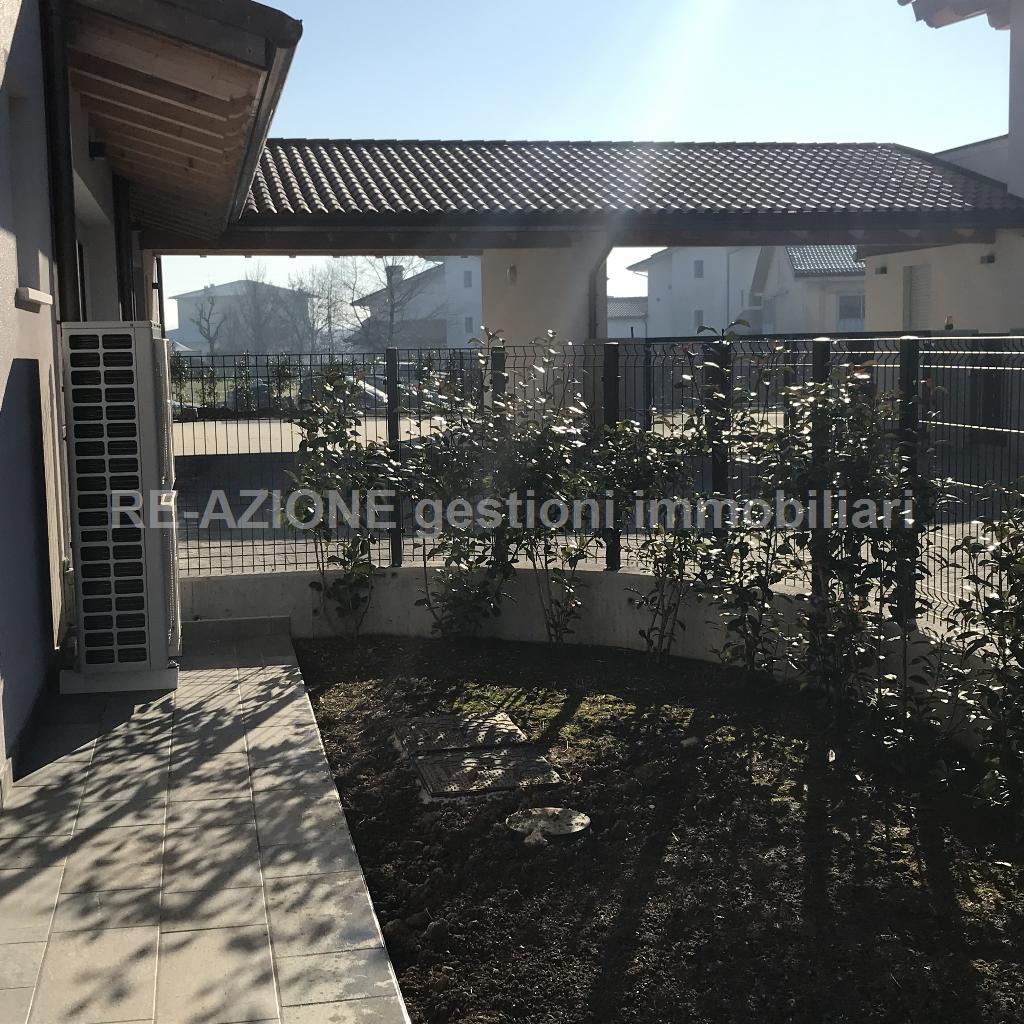 Villa Semi Indipendente COSTABISSARA affitto   Via Maria Grazia Deledda RE-AZIONE gestioni immobiliari