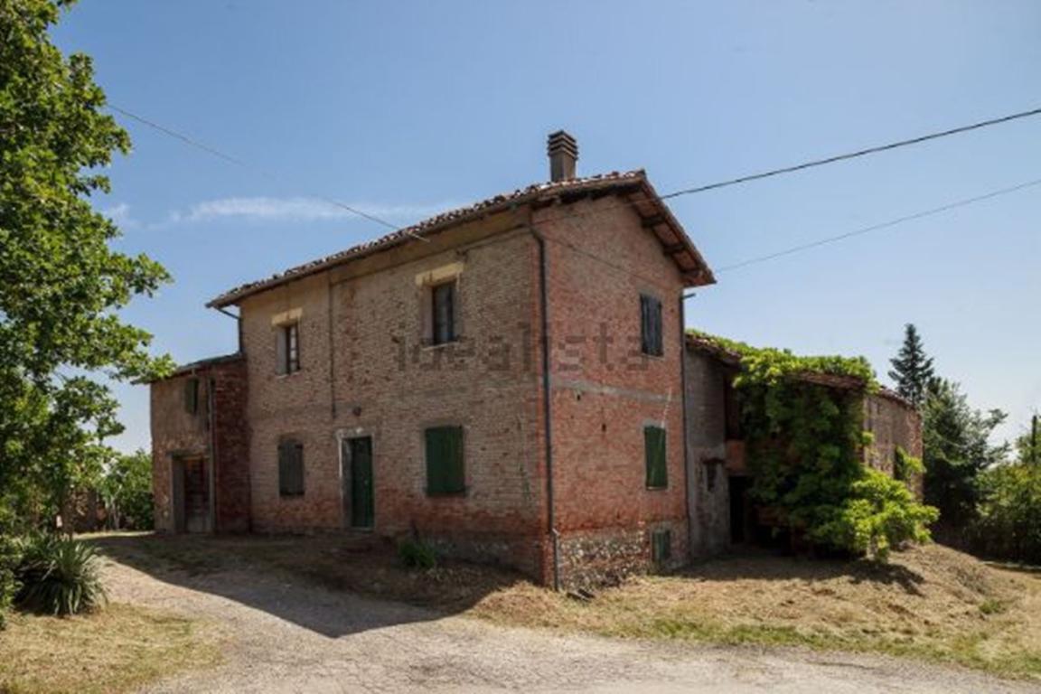  casalfiumanese vendita quart:  compro casa srl