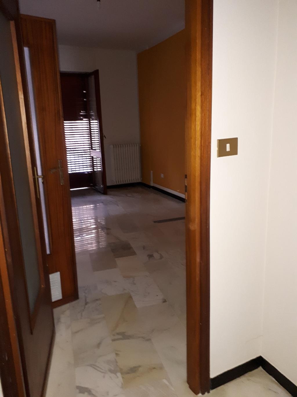 Ufficio - Loc.Com. ASTI affitto   PIAZZA STATUTO Specialcase