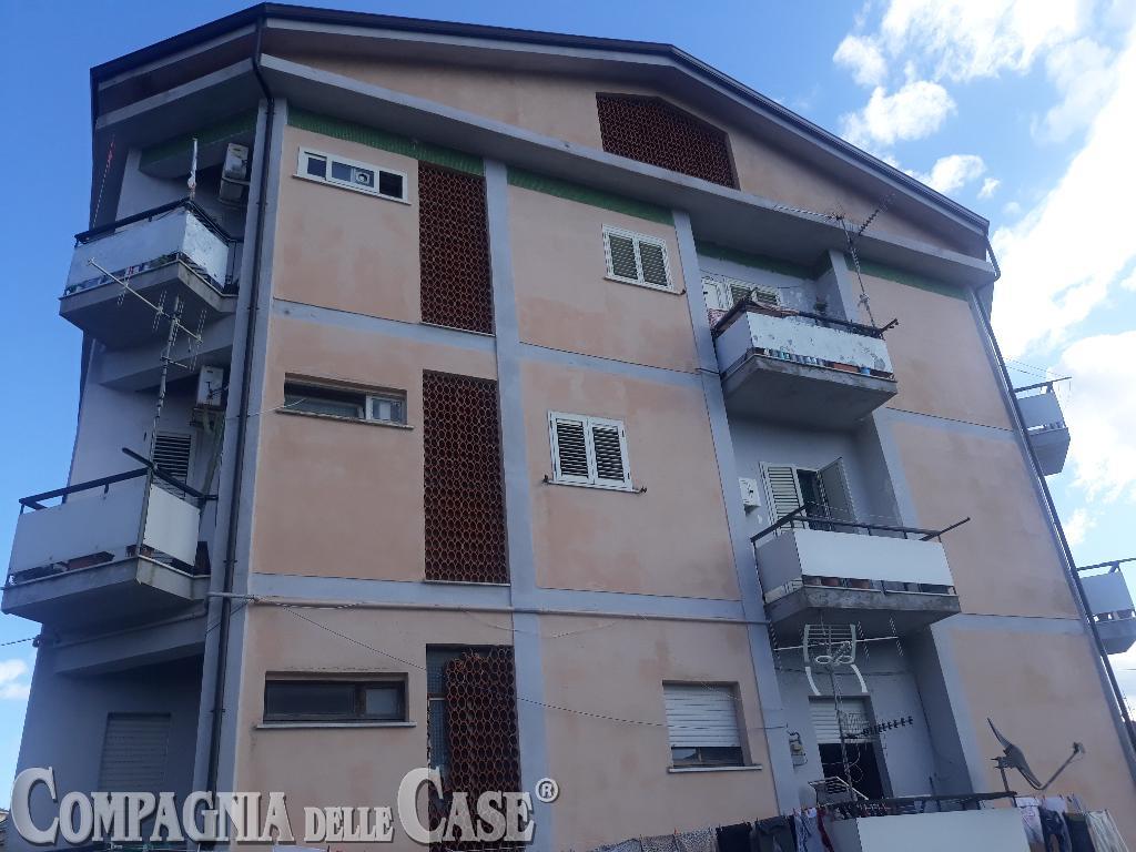  catanzaro vendita quart:  compagnia delle case real estate  srls