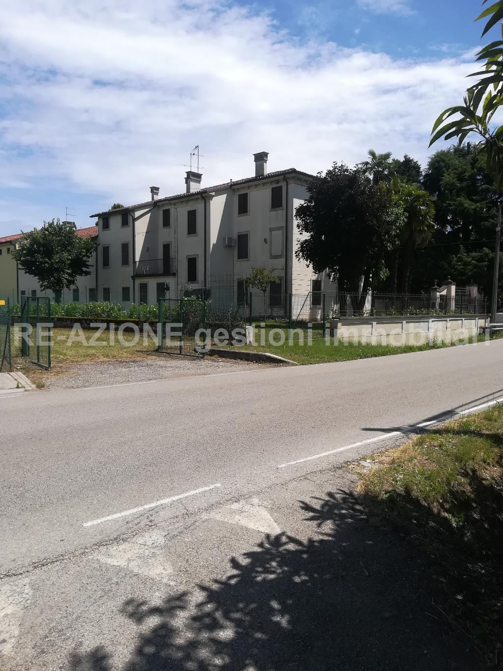  vicenza vendita quart: borgo casale re-azione gestioni immobiliari