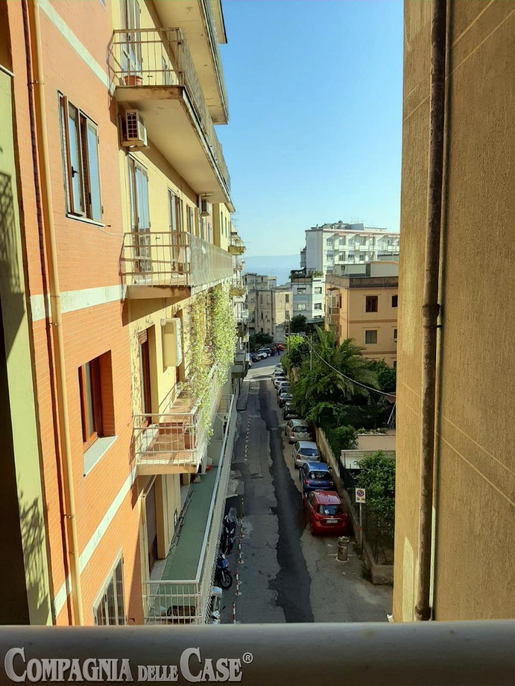  catanzaro vendita quart:  compagnia delle case real estate  srls