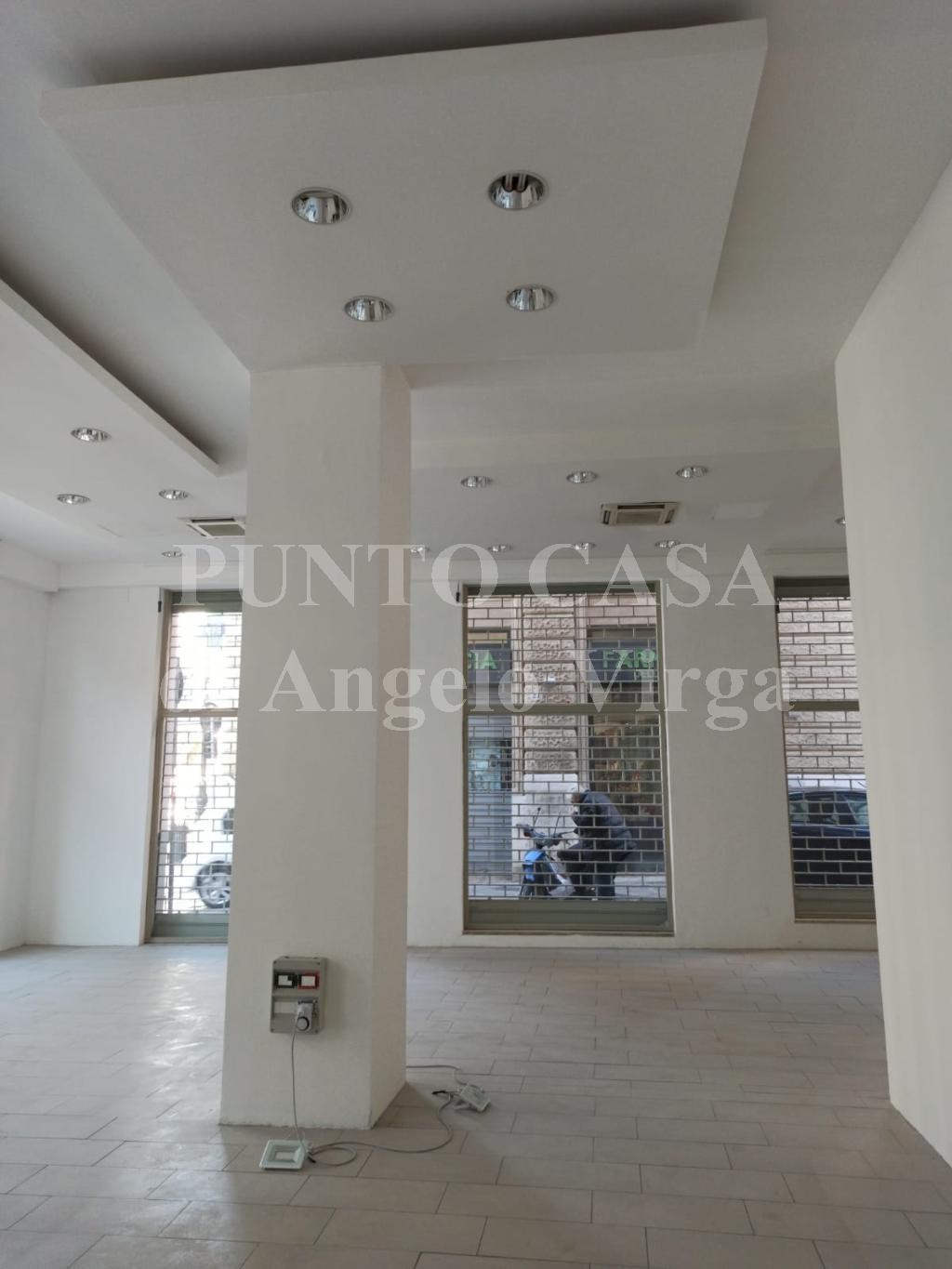 Negozio - Loc.Com. PALERMO affitto  Centro storico  PUNTO CASA VIRGA Srl