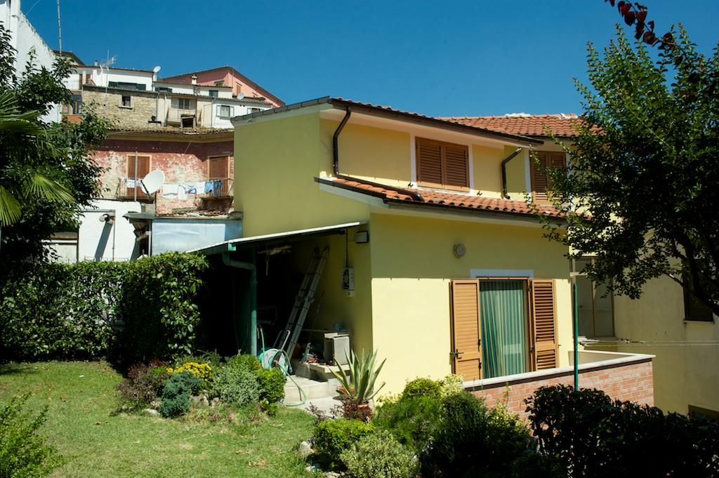  fossalto vendita quart:  studio immobiliare  d