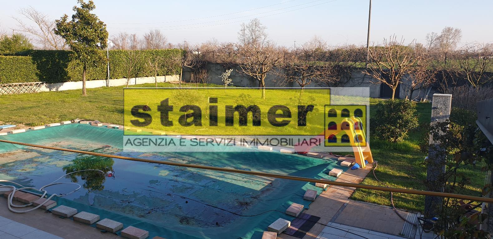 Villa PIEVE FISSIRAGA vendita   via Firenze Staimer Agenzia e Servizi Immobiliari