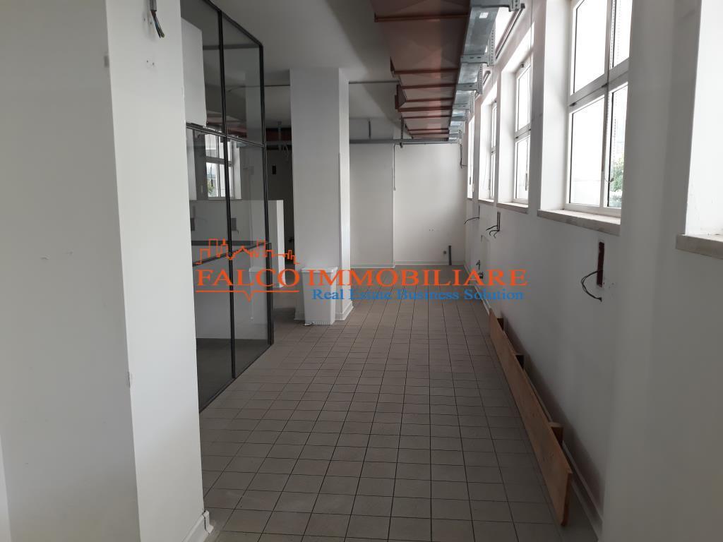 Negozio - Loc.Com. MILANO affitto  TICINESE VIA GENTILINO FALCO IMMOBILIARE SRL