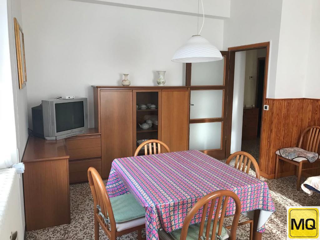 Appartamento CREMENO vendita   via Giovanni Pascoli Agenzia Immobiliare Metroquadro