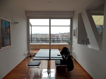 Affittasi splendido attico panoramico a Roma