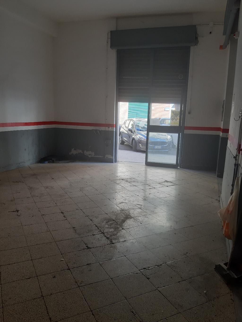 Negozio - Loc.Com. PALERMO affitto  LIBERTA