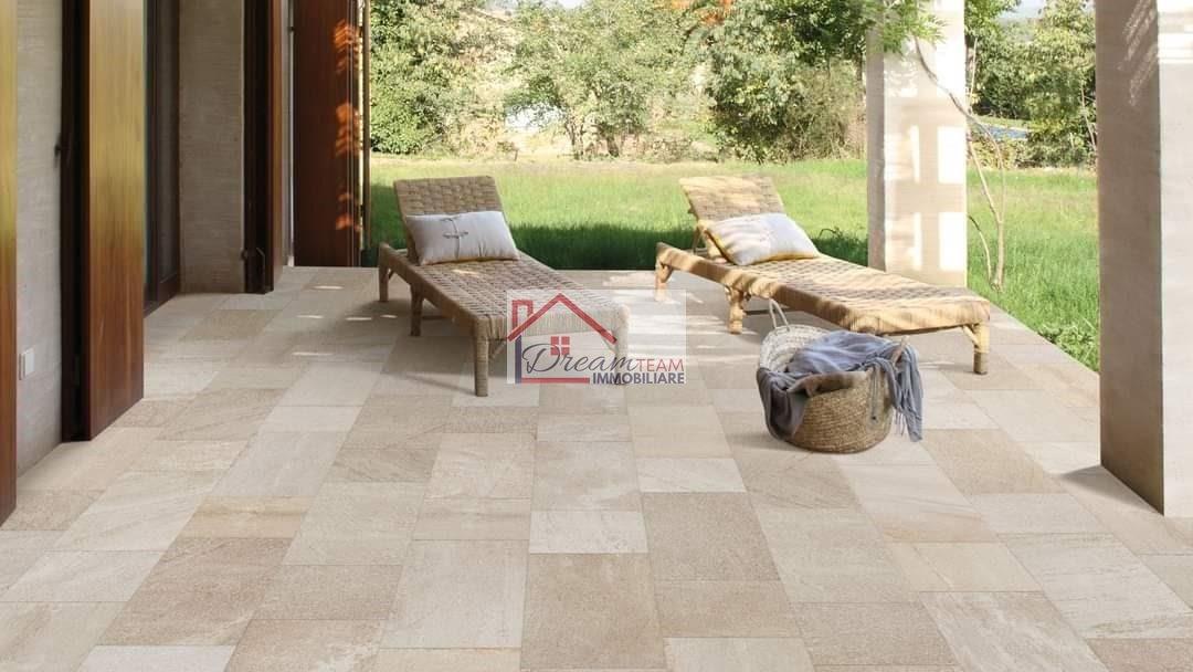 Foto - Villa In Vendita Montano Lucino (co)
