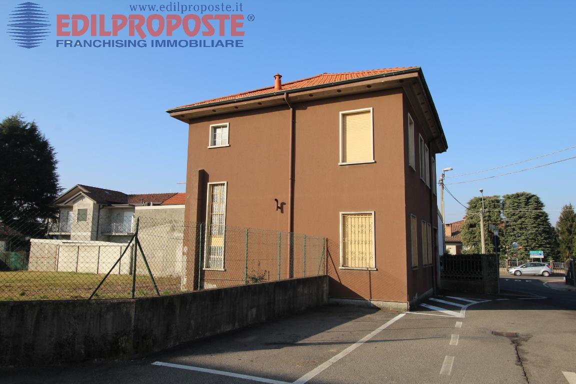 Villa Unifamiliare - Indipendente LAZZATE vendita   Via Galileo Galilei Edilproposte Lazzate