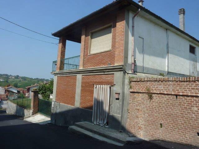 Villa Unifamiliare - Indipendente SOLONGHELLO vendita   Via Giuseppe Garibaldi BIMAR SAS DI ROSSI IVANO & C.