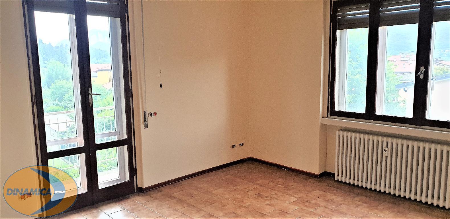  brivio vendita quart:  dinamica-pellicoro-tommaso-r.e.a.-300605-lc