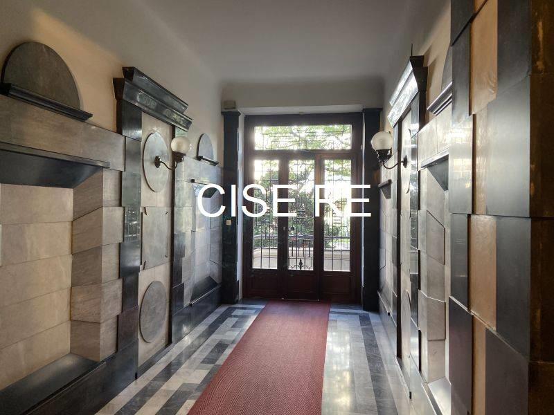 Ufficio - Loc.Com. MILANO affitto  CENTRO STORICO VIALE MAJNO CISE RE SRL