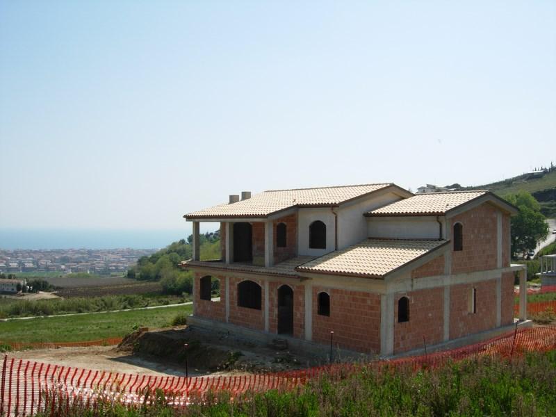 Rif. LC1586 Villa in vendita a Colonnella con vista mare