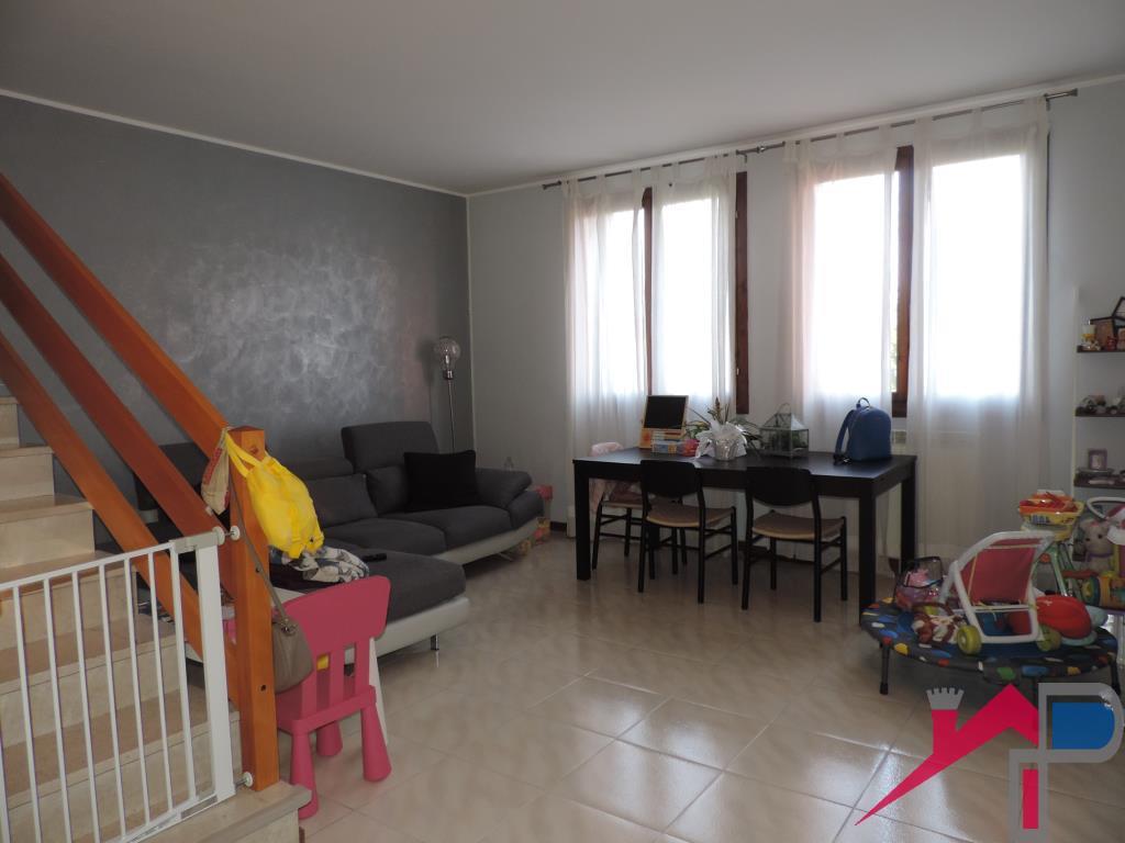  bottanuco vendita quart:  immobiliare-paola-di-corona-paola