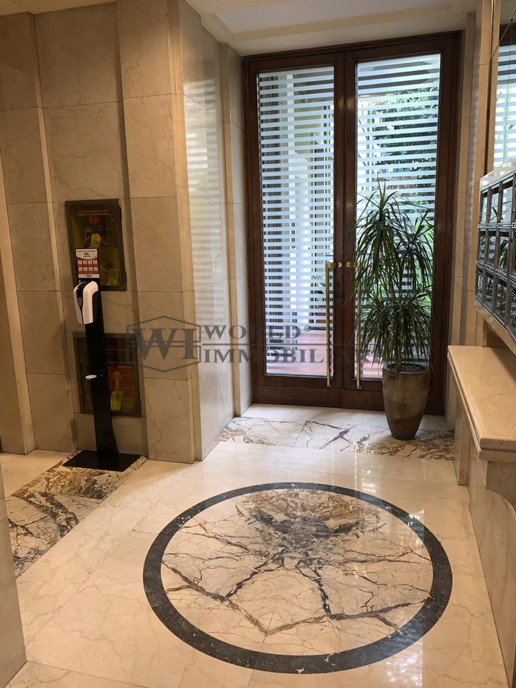 Ufficio - Loc.Com. MILANO affitto   Corso di Porta Nuova WORLD IMMOBILIARE SRL