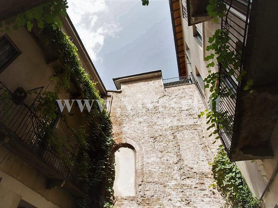  milano vendita quart: montenapoleone vive-srl