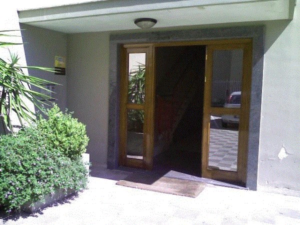 Ufficio - Loc.Com. PALERMO affitto   Viale Emilia Punto Casa di Claudio Costantino