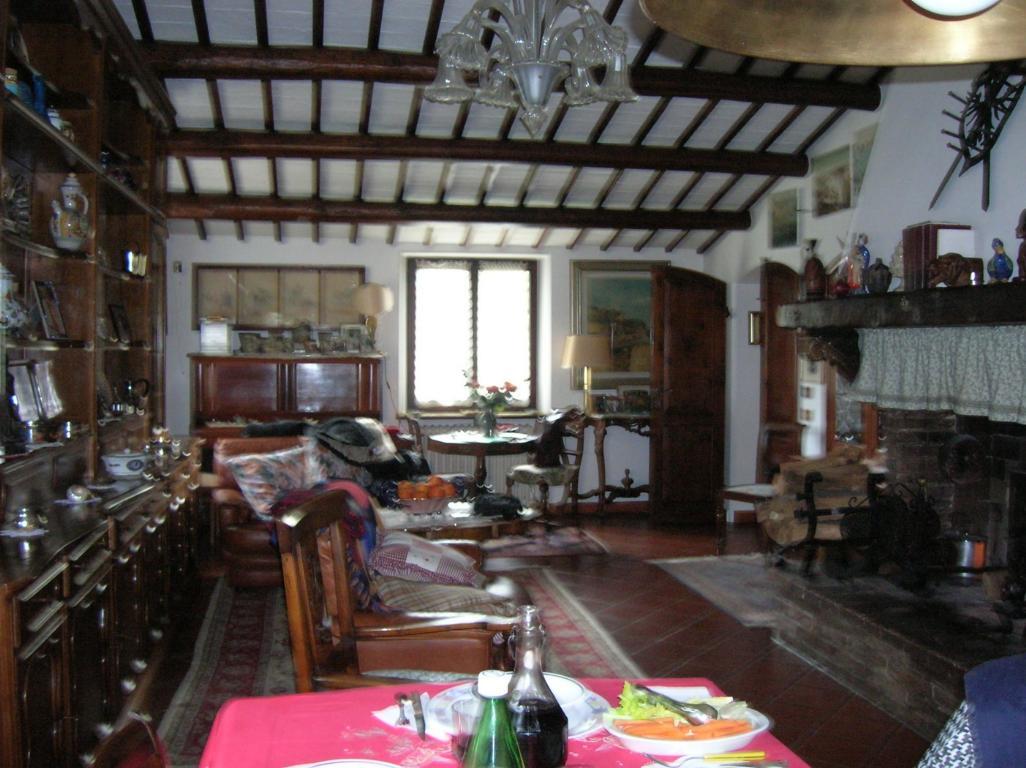 Vendesi casale colonico a Cupra Marittima (AP)