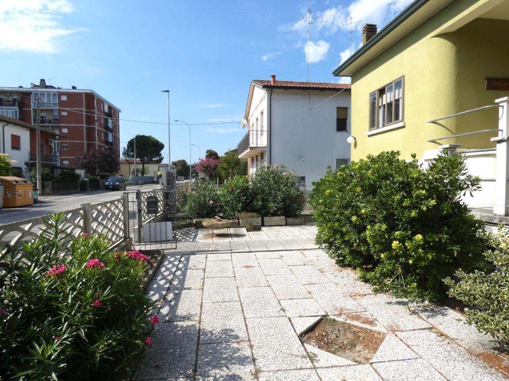 Villa Unifamiliare - Indipendente ALFONSINE vendita    AGENZIA CONTARINI