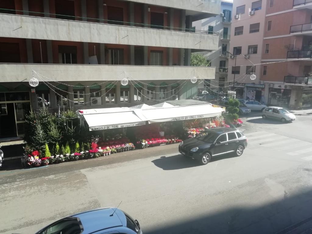  palermo affitto quart: notarbartolo punto-casa-di-claudio-costantino