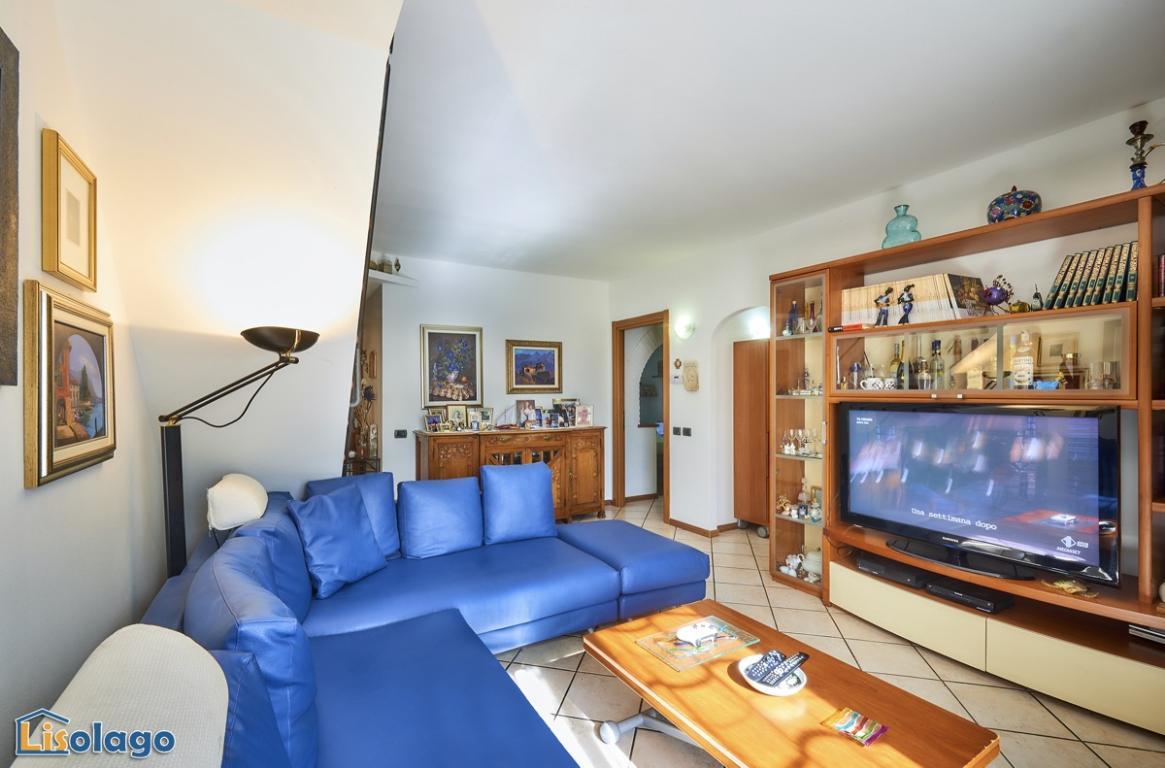 Appartamento MANDELLO DEL LARIO vendita   Via dei Partigiani Lisolago Servizi Immobiliari